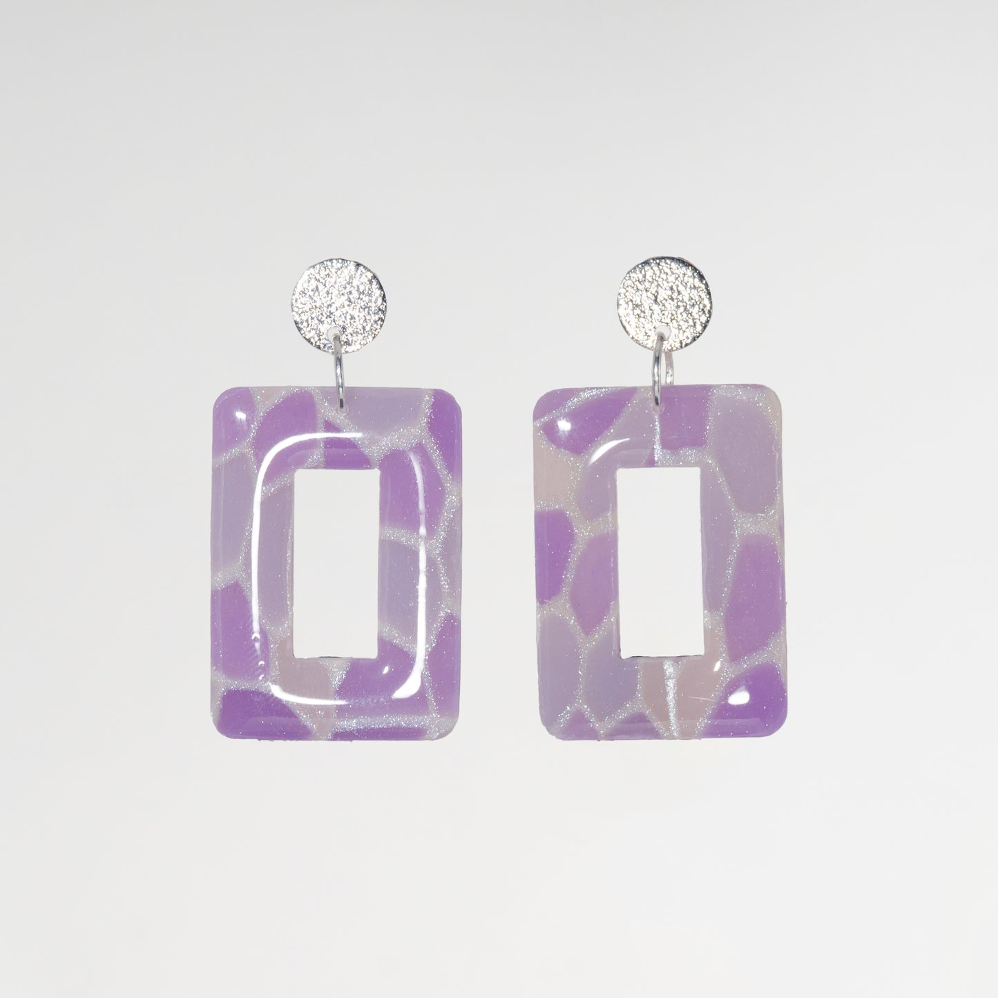 Elle in Lilac